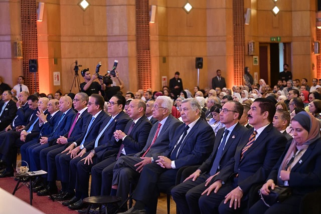 افتتاح المؤتمر العلمي السنوي لقصر العيني حول طب الطوارئ والكوارث في عالم متغير