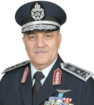 القوات الجوية تحتفل بعيدها الرابع والتسعون منذ إنشائها وتجدد العهد بأن تواصل أداء مهامها بكل كفاءة وإخلاص، حفاظًا على أمن وسلامة الوطن