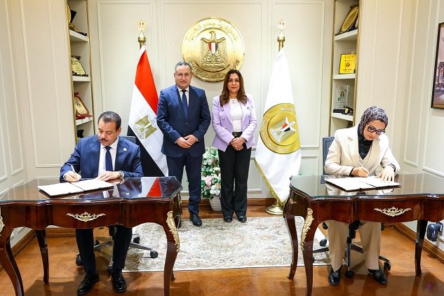 بروتوكولي تعاون بين محافظة الوادي الجديد وجامعتي أسيوط والوادي الجديد