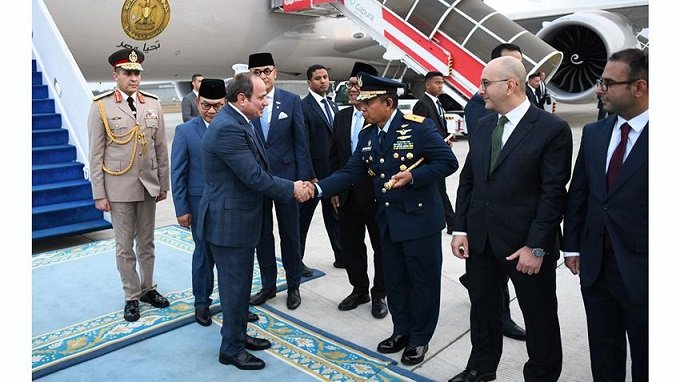 الرئيس عبد الفتاح السيسي يصل إلى قاعدة حليم العسكرية في العاصمة الإندونيسية جاكرتا